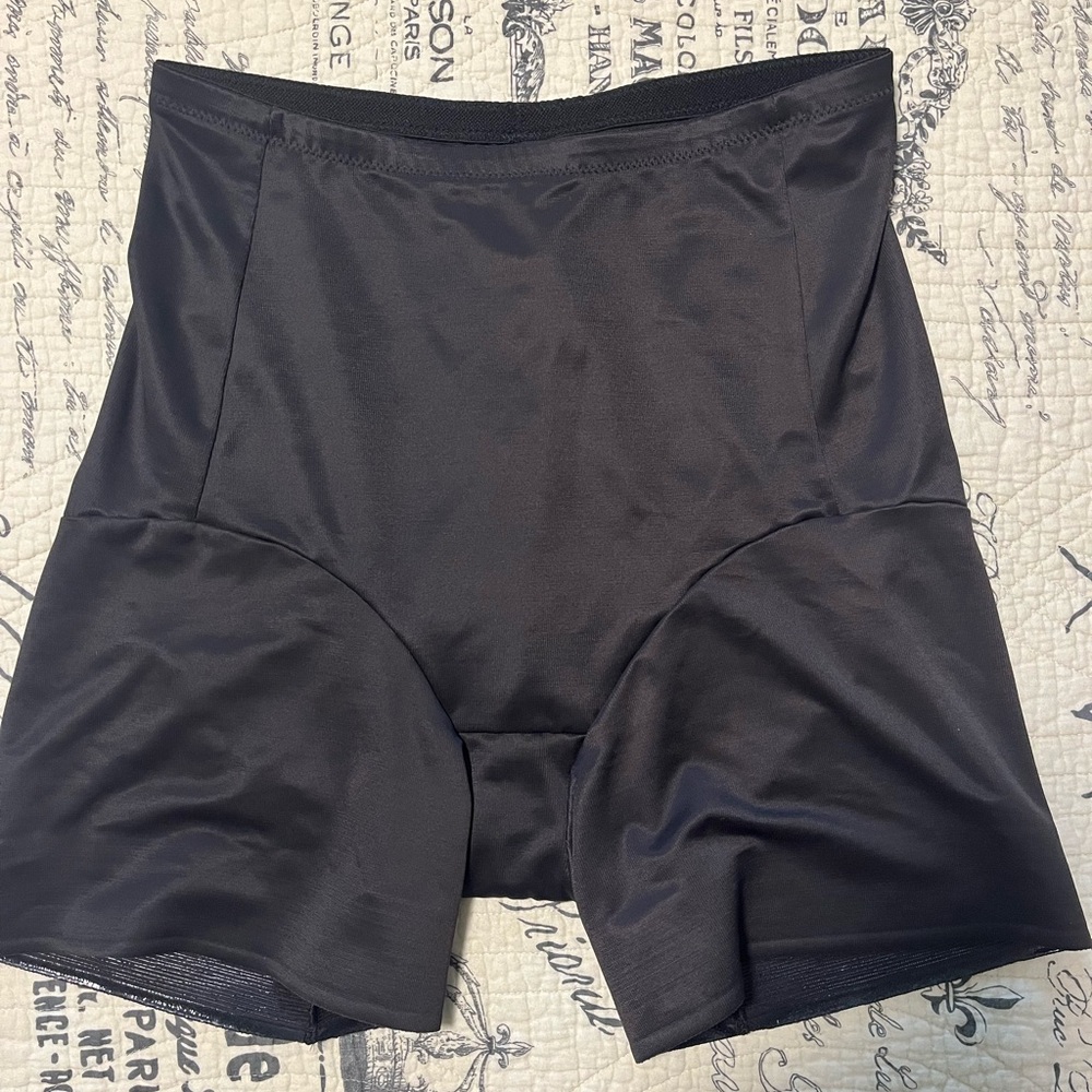 NY Collection Women’s shapeware